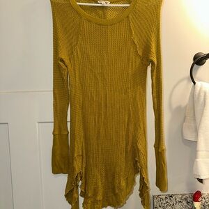 Jane and Delancey Ochre Waffle Knit Pullover